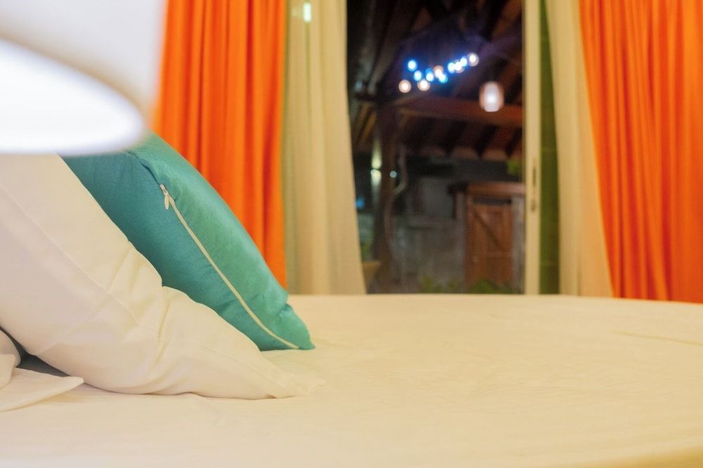 Sands Grand Hotel Deluxe Room 13