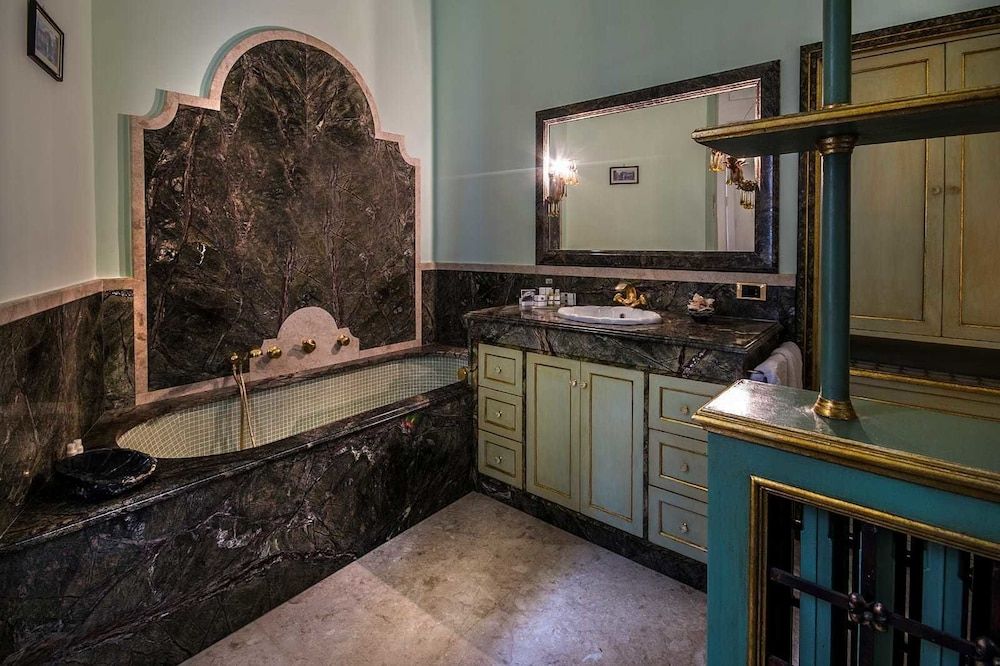 Villa Durante Family Suite, Connecting Rooms (Durante) 3