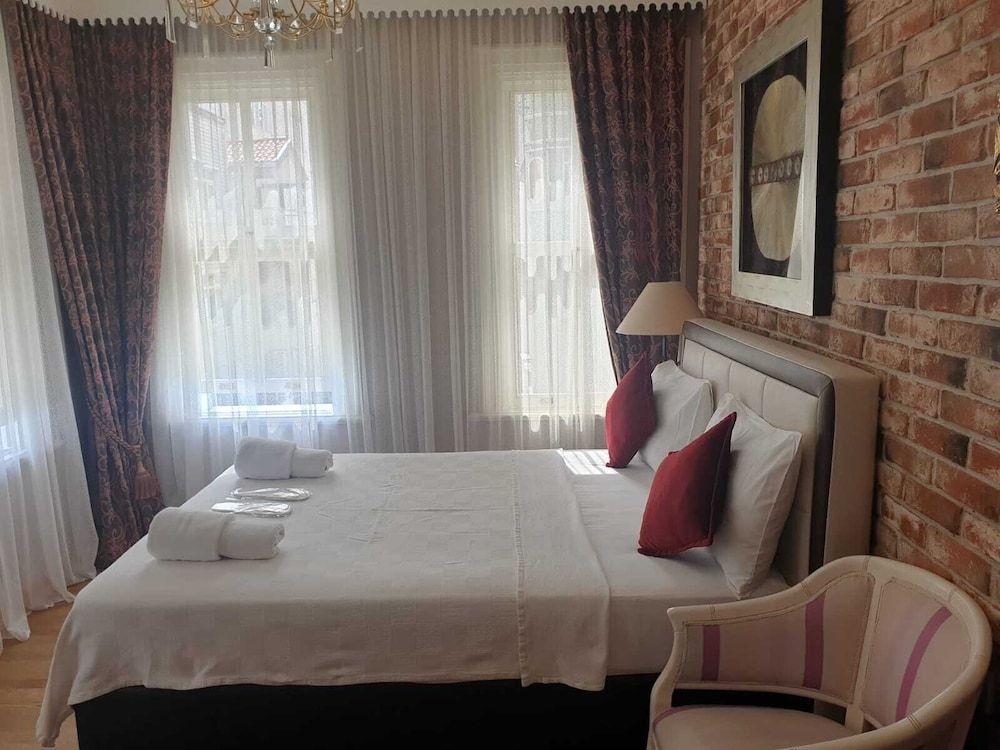 undefined Bosphorus Bridge Hotel 8