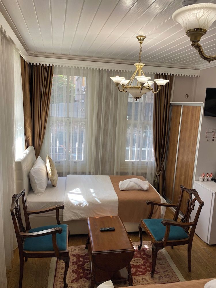 Bosphorus Bridge Hotel Deluxe Triple Room 10