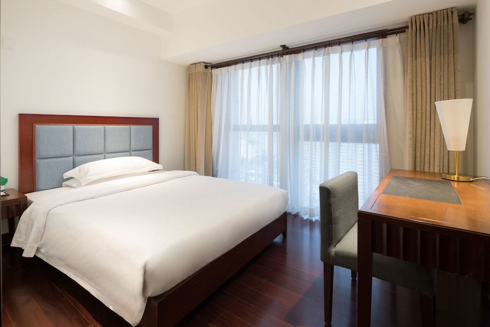 undefined Poltton International Apartment Pazhou 4