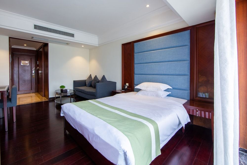 undefined Poltton International Apartment Pazhou 2