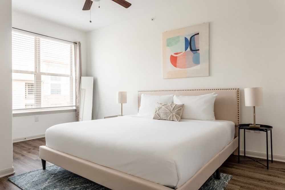 Standard Apartment (Self Check-in with Virtual Front Desk)