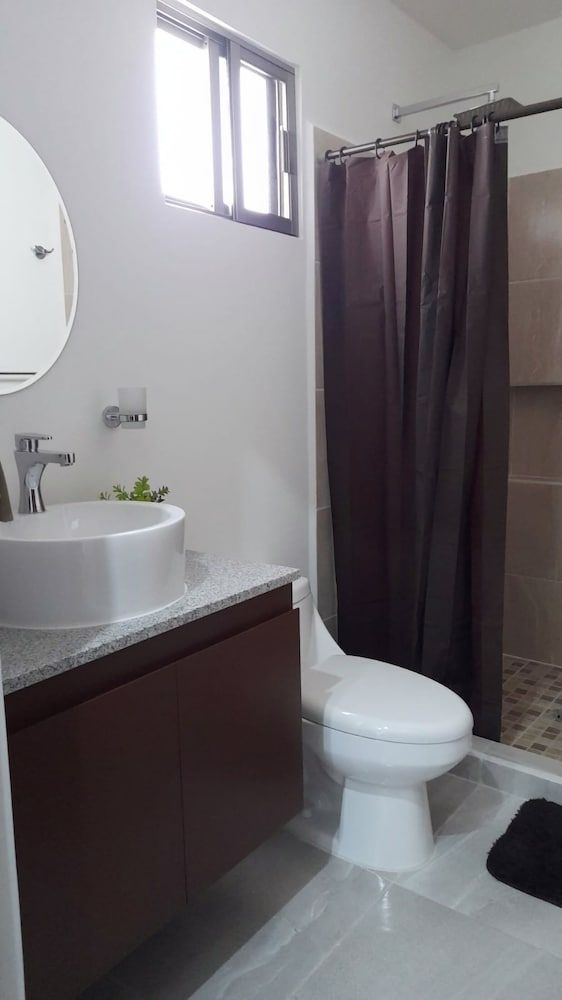 Gorgeous Apartment Hoestel Long Island! Condo, 2 Bedrooms, Balcony, Garden View 12