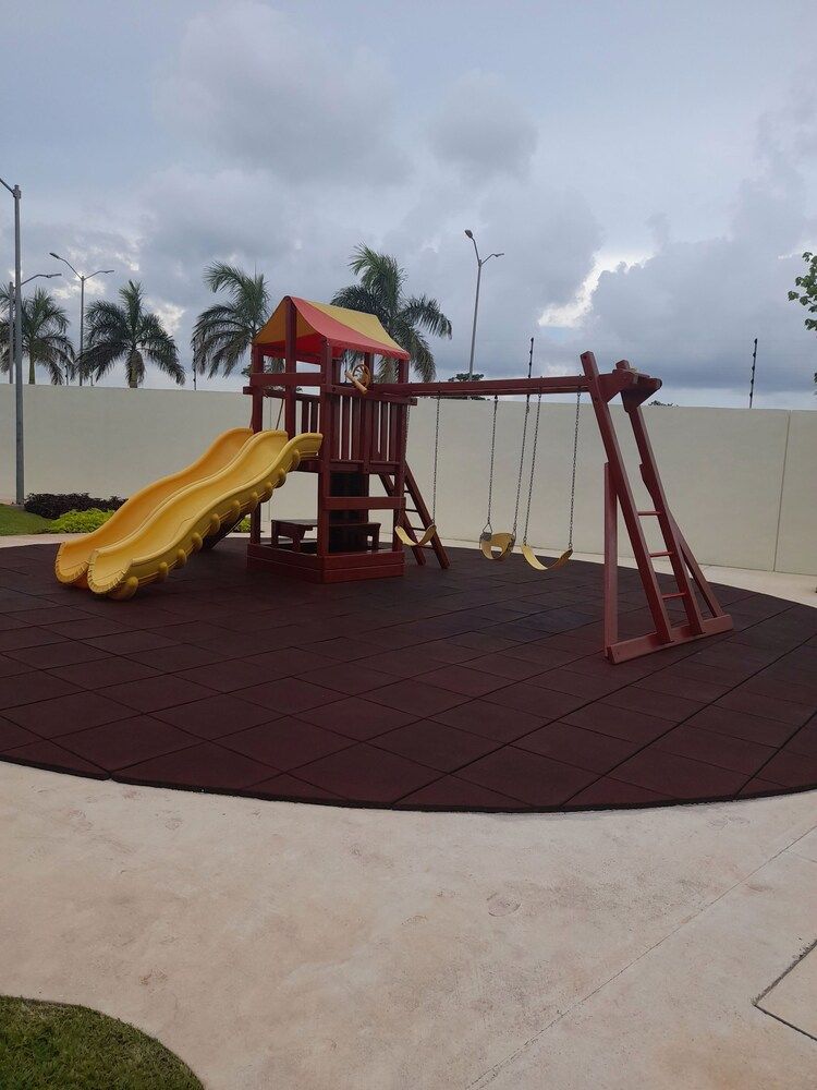 Gorgeous Apartment Hoestel Long Island! Condo, 2 Bedrooms, Balcony, Garden View 14