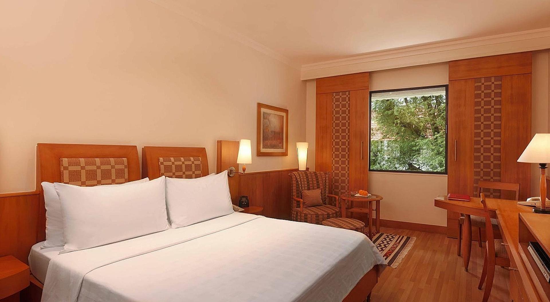 Trident Chennai International Airport Deluxe Room 6