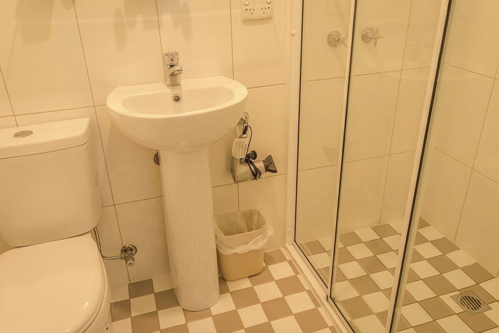 Glencoe Country B&B Blue Room 3