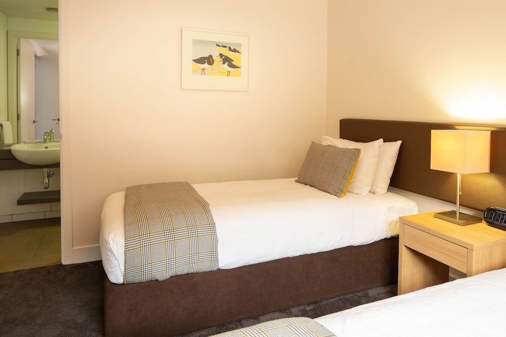 undefined Hello QT Marina 9