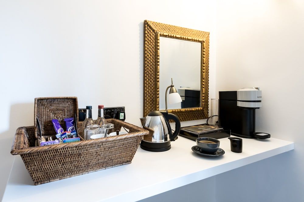 Queens Arms Cosy & Comfy Double 2