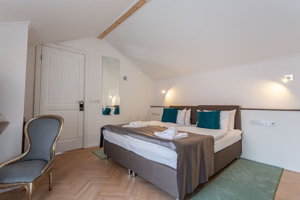 Hotel Petrakija Family Apartment 4