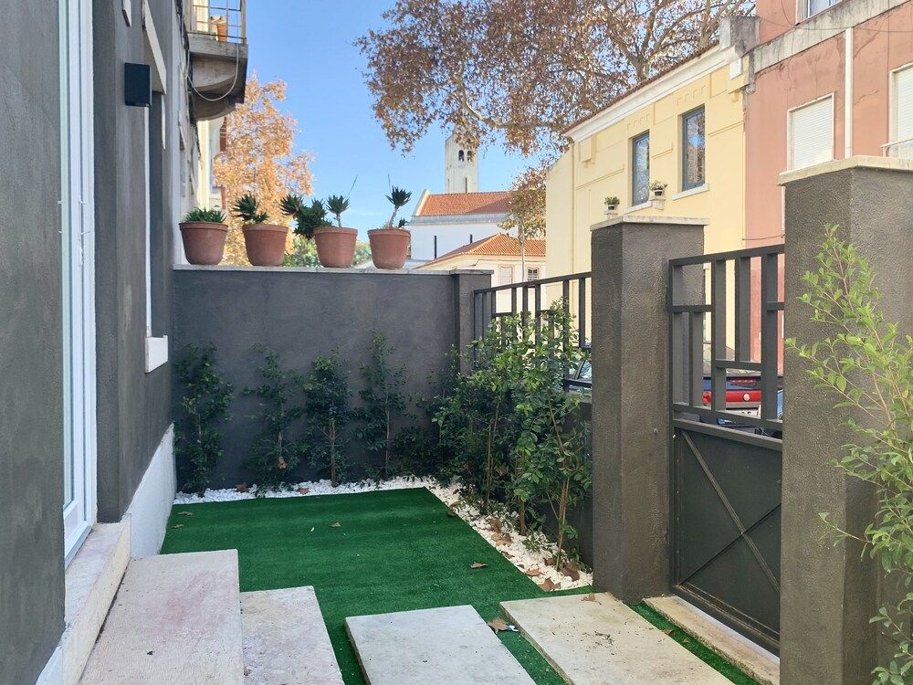 undefined Home Out City House 5