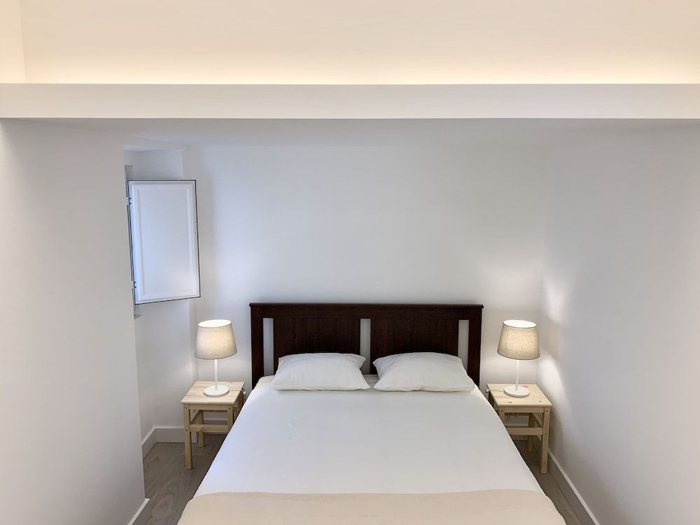 Home Out City House Deluxe House, 3 Bedrooms 9