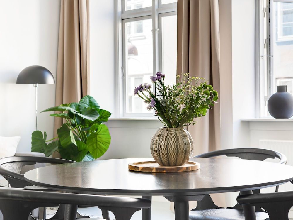 undefined Sanders Alley - Cute 1-bdr Apt in Latin Quarter 6