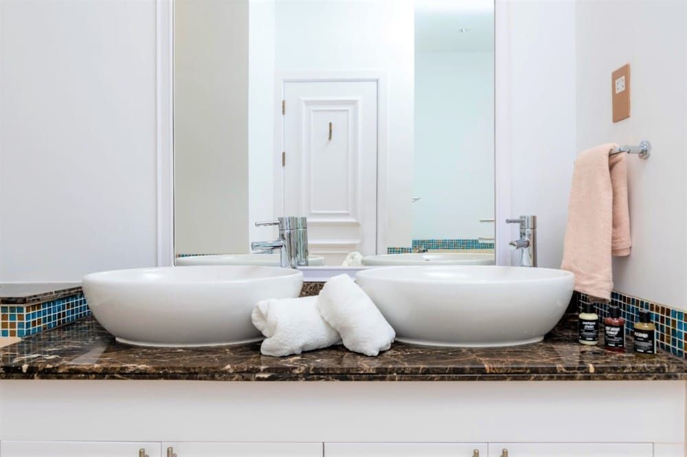 Seaview Penthouse with Private Gym & Outdoor Pool Apartment (3 Bedrooms) 11