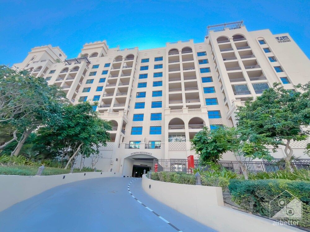 undefined Seaview Penthouse with Private Gym & Outdoor Pool 4