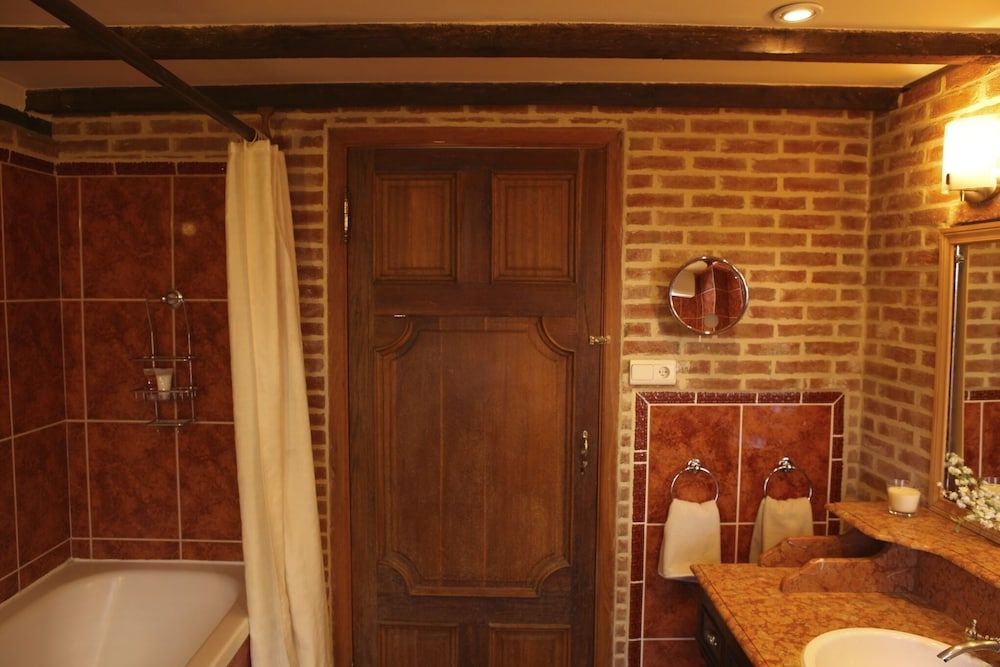 undefined Carmelites Guest House 9