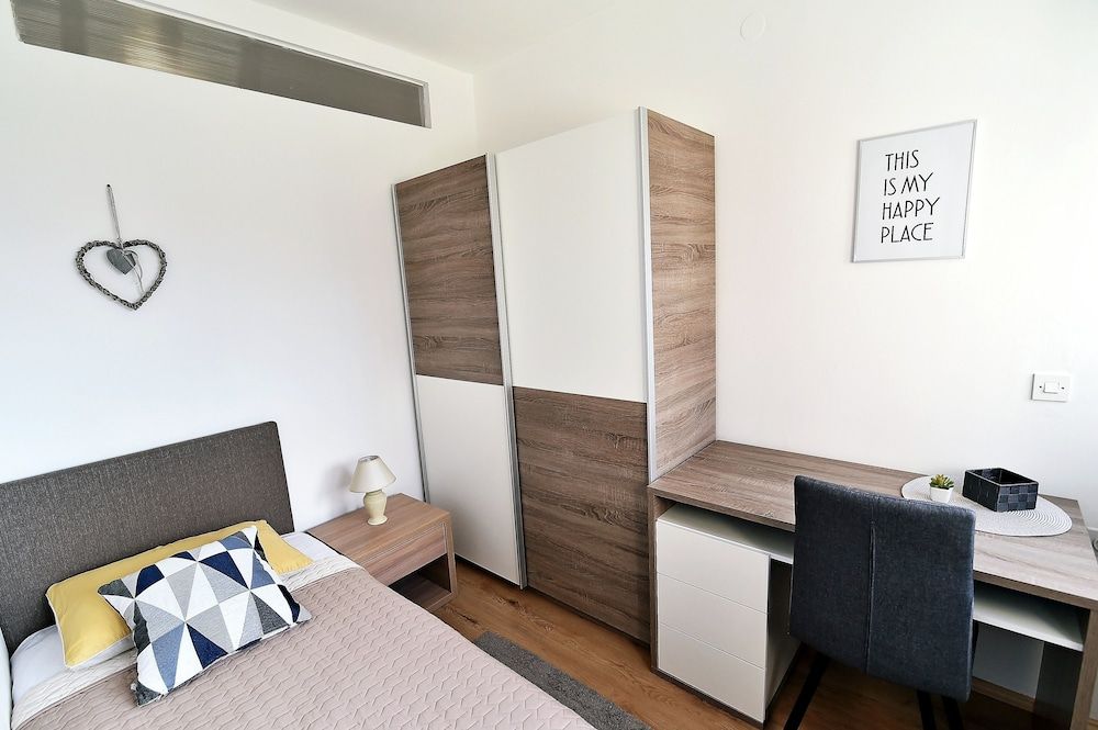 Apartment, 2 Bedrooms, Balcony