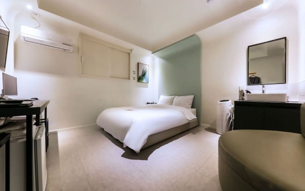 undefined Hotel Yam Yuseong Oncheon 2