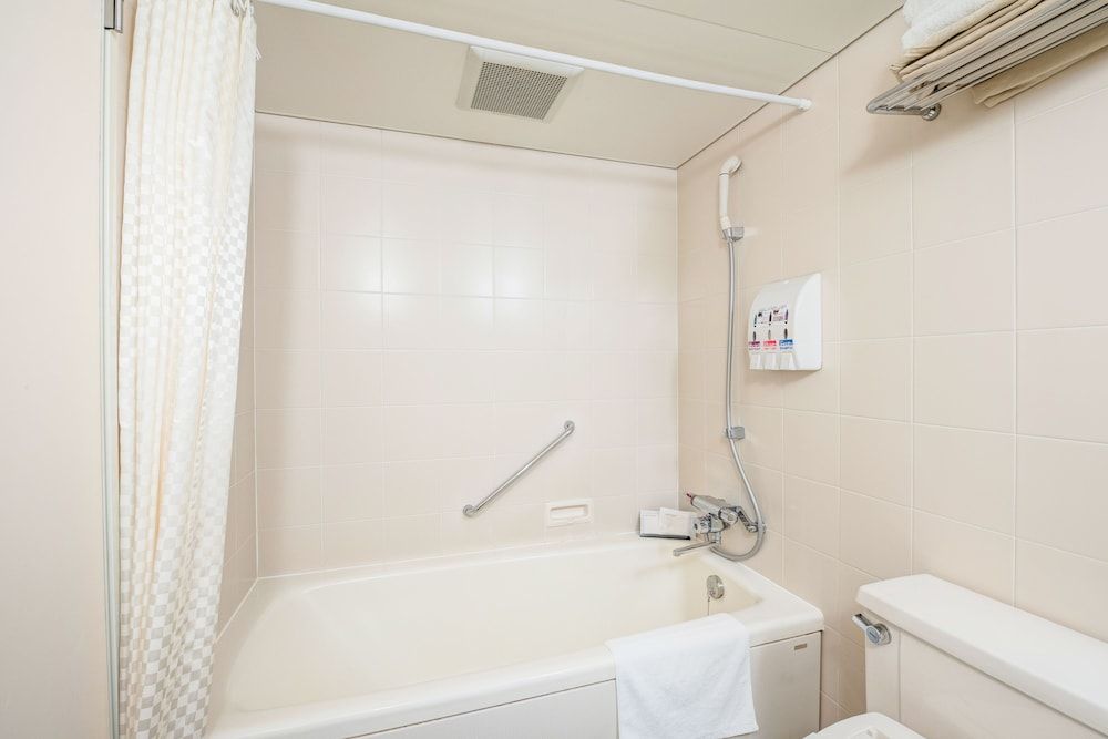 Orda Hotel Standard Twin Room, Smoking 5