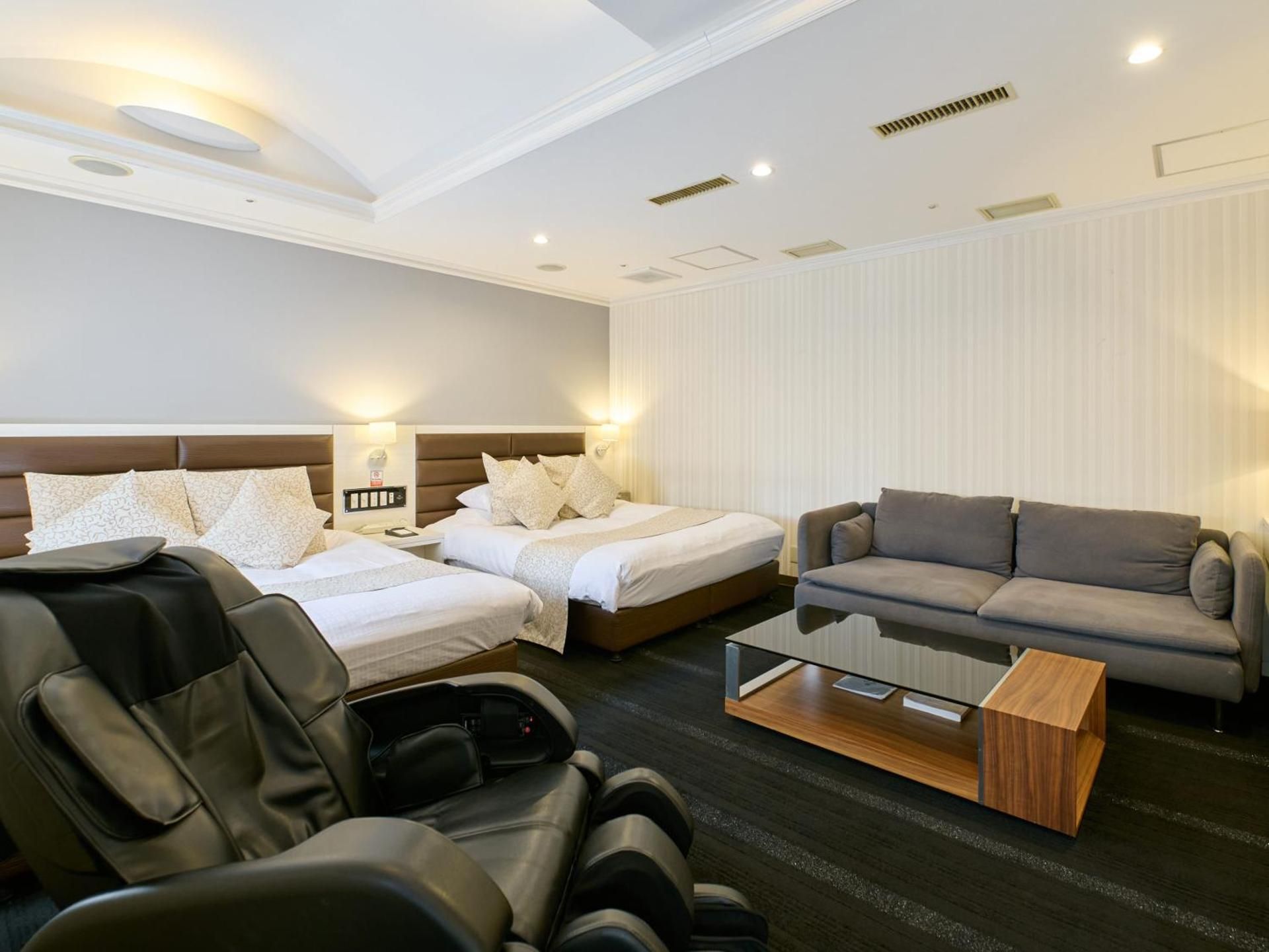 Orda Hotel Deluxe Twin Room 41