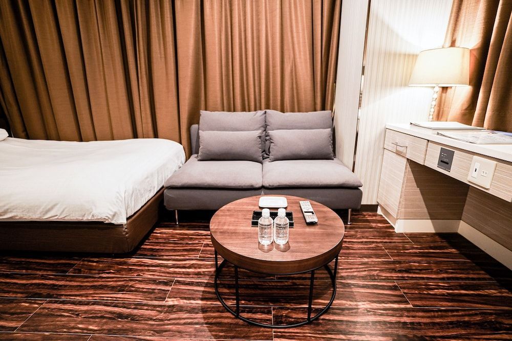 Orda Hotel Standard Twin Room, Smoking 7