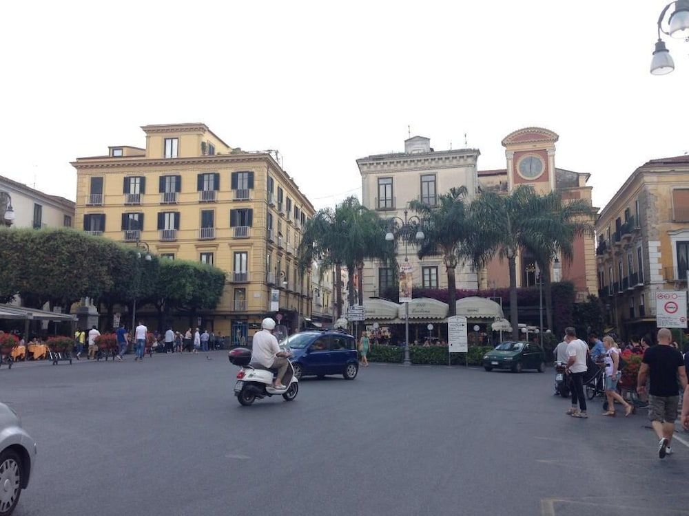 undefined Sorrento Colors&Suites 5