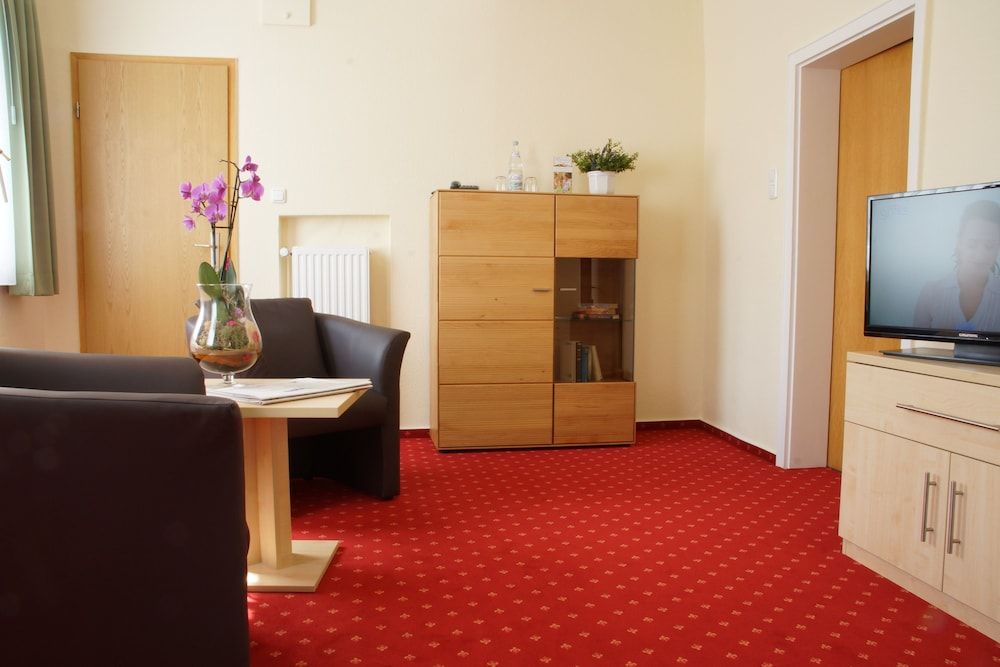 Hotel Riemann Comfort Double Room, Garden View 15