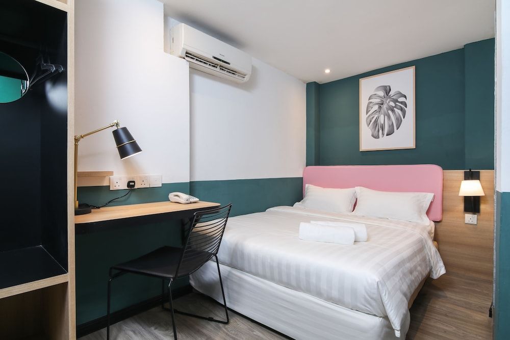 undefined Season Point Hotel 3