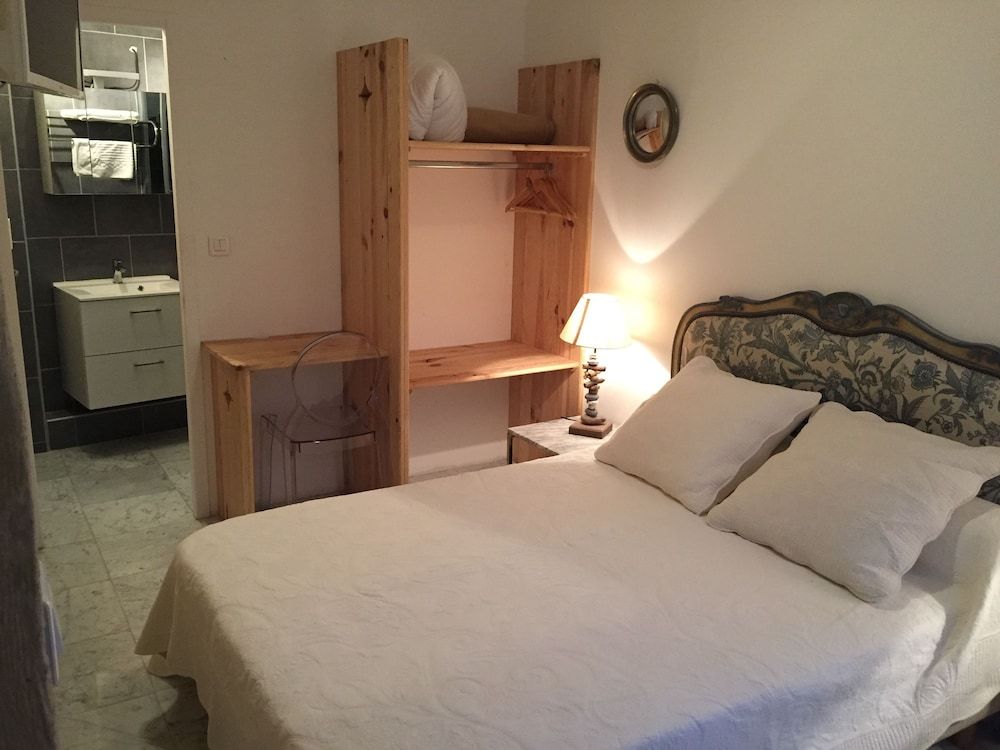 Casa La Palma Le 48 & La Courmellette Hammam et Sauna Gite la Courmelette Hammam et Sauna 3