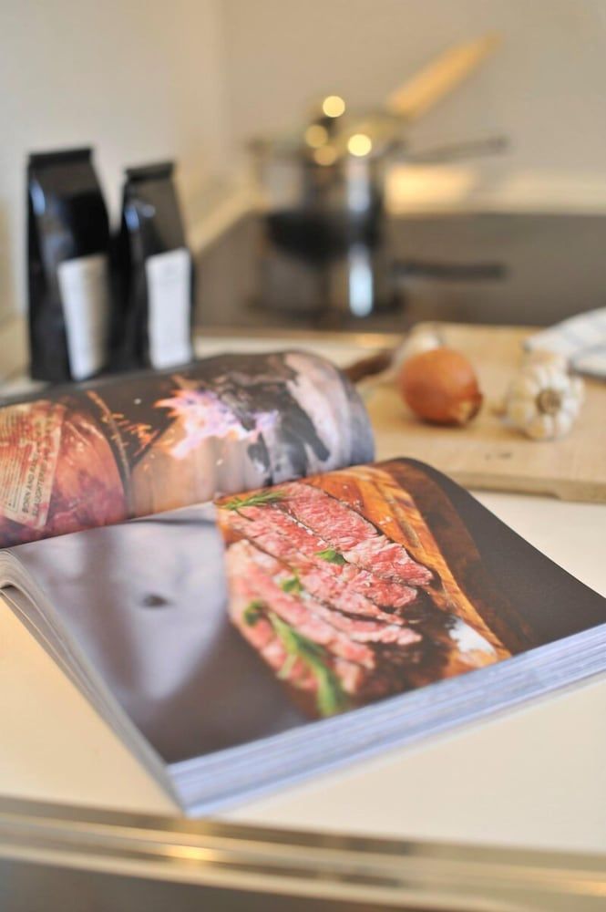 undefined Apartment Flower 6