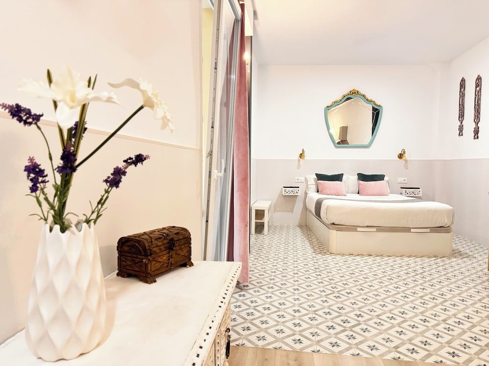 Palace House Hércules Classic Apartment 5