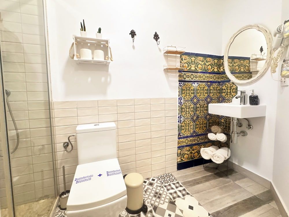 Palace House Hércules Traditional Apartment 5