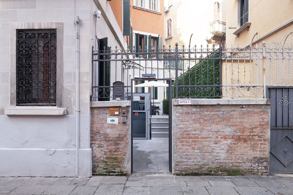 undefined San Polo Star 4