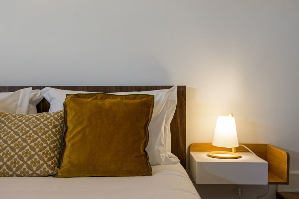 Hip Tailor Made Duplex Penthouse in Bairro Alto Apartment, 2 Bedrooms 9