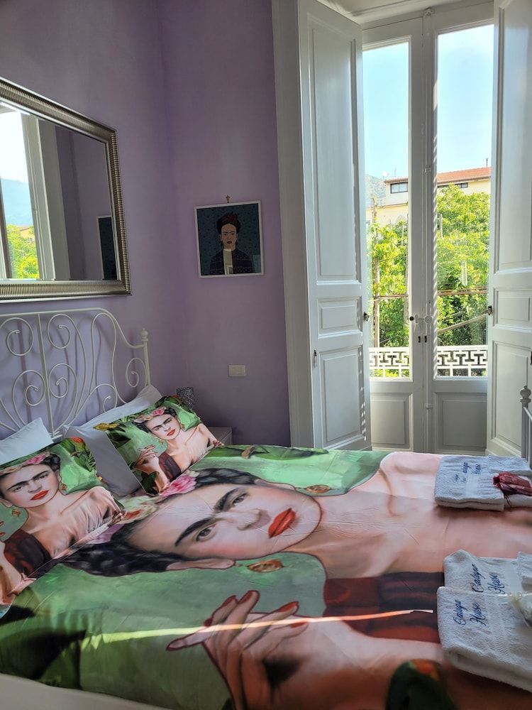 Caluga House Deluxe Double Room 6