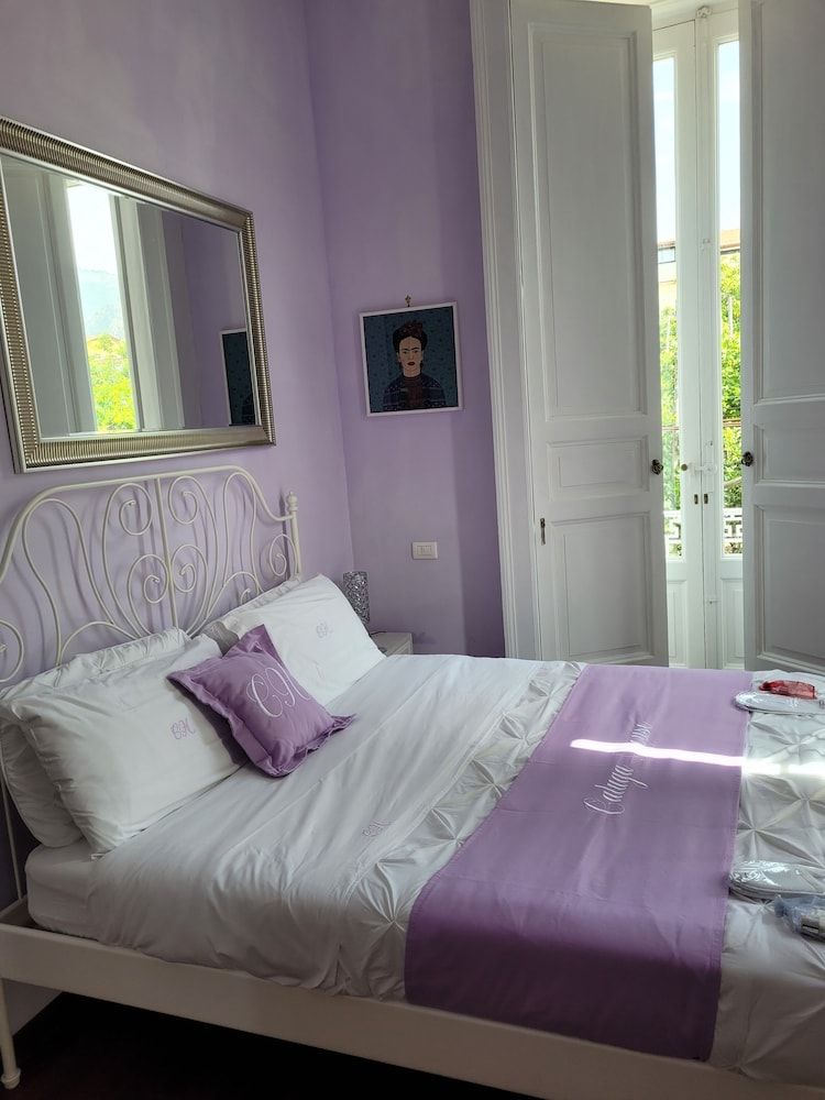 Caluga House Deluxe Double Room