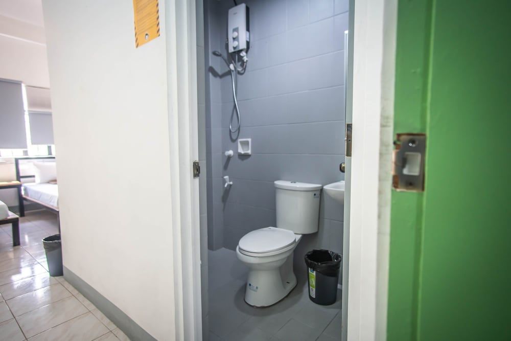 undefined Mad Monkey Cebu City - Adults Only 10