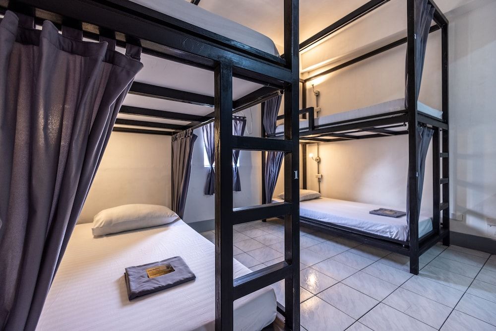 undefined Mad Monkey Cebu City - Adults Only 8