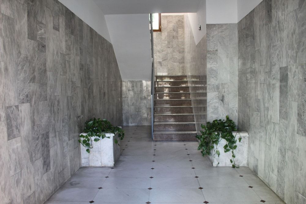 undefined Sorrento Comfort Rooms 5