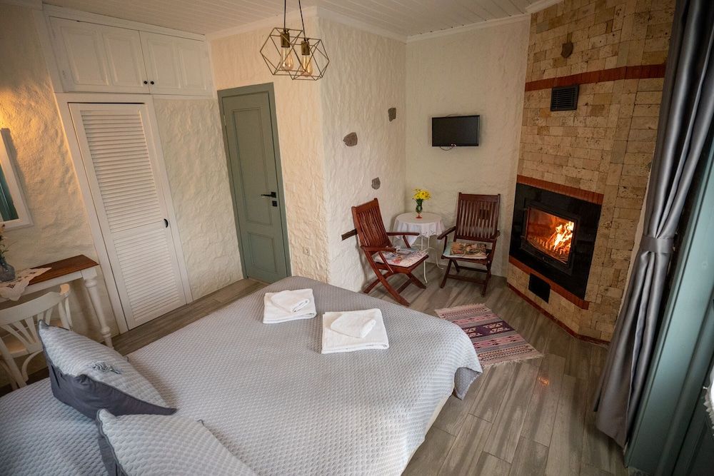 undefined Herakles Butik Otel 4