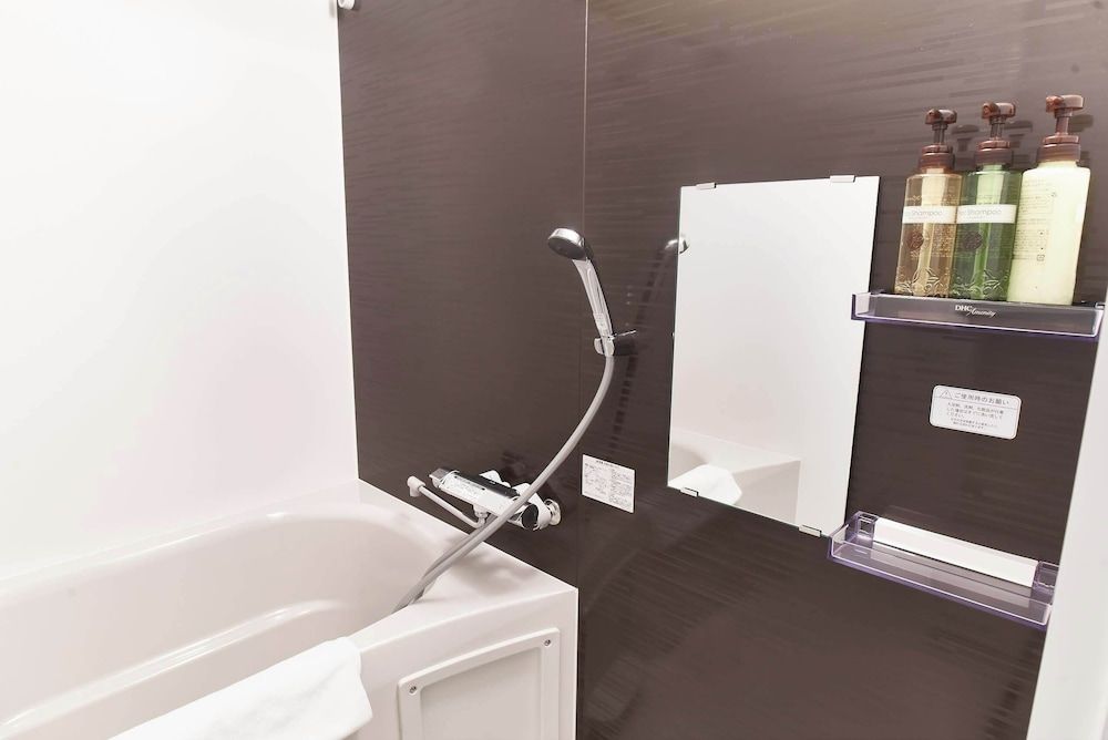 Shinsaibashi House Family Room, Multiple Beds 6