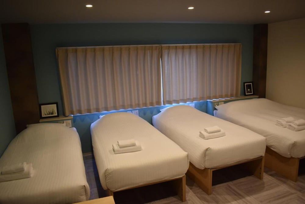 Shinsaibashi House Family Room, Multiple Beds 2