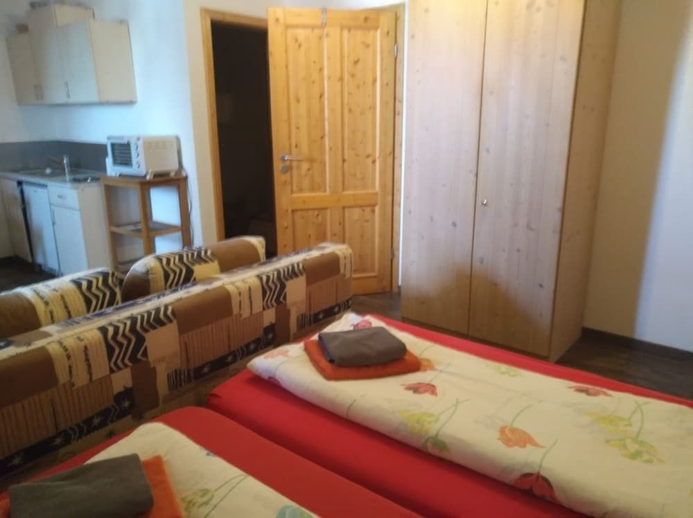 Gasthaus Dollinger Suite, Private Bathroom (Familienzimmer Nr. 8) 2