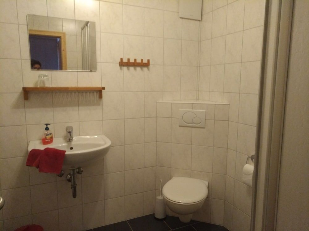 Gasthaus Dollinger Suite, Private Bathroom (Familienzimmer Nr. 8) 5