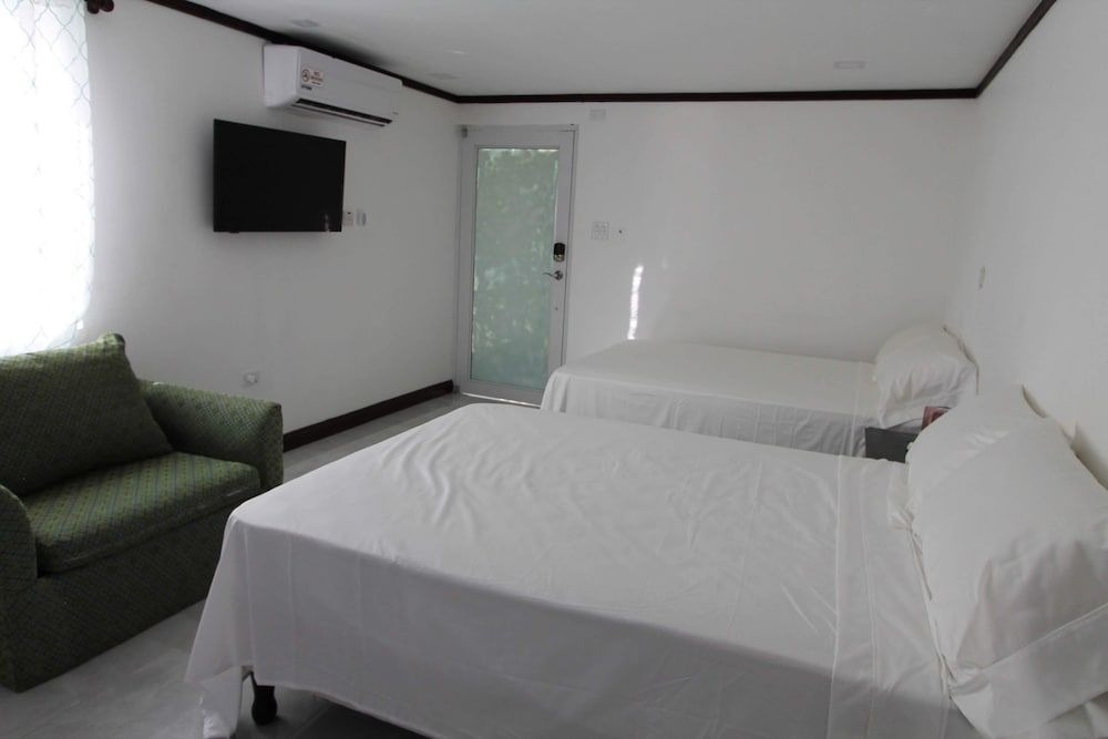 Condo, 2 Bedrooms