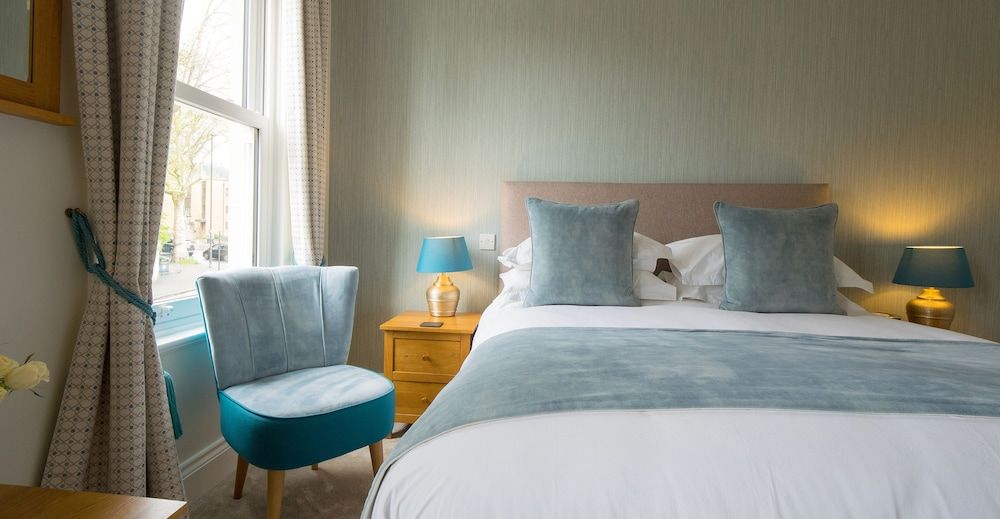 undefined Chestnuts House