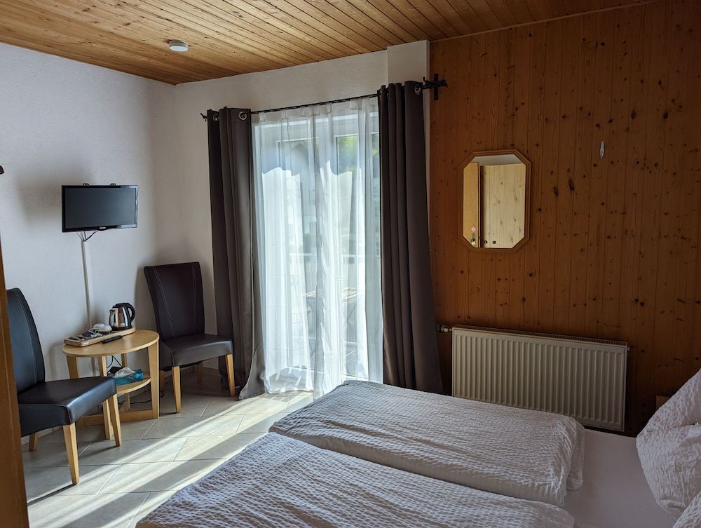 Double Room, Balcony