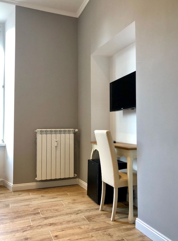 Audrey's Roman Holidays Suites&Rooms Double Room 5