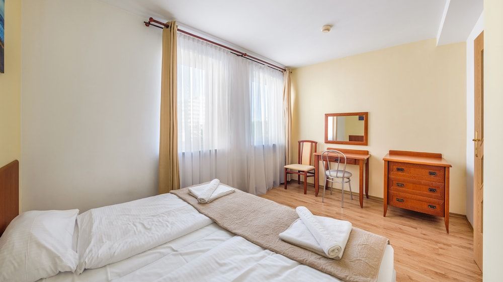 Apartment, Balcony (320)