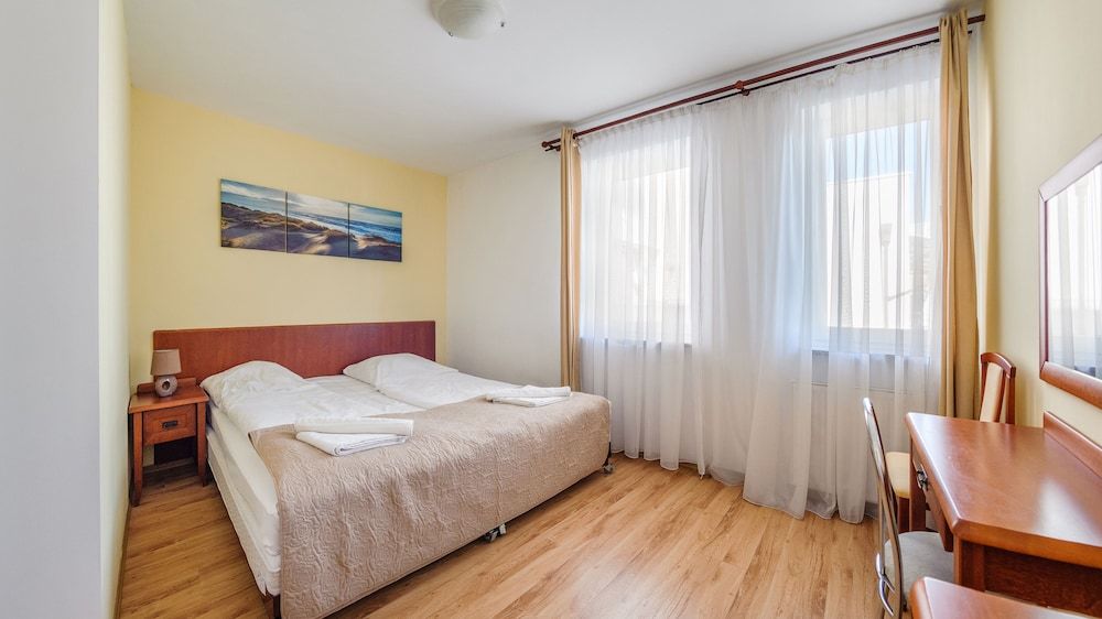 Apartment, Balcony (320)